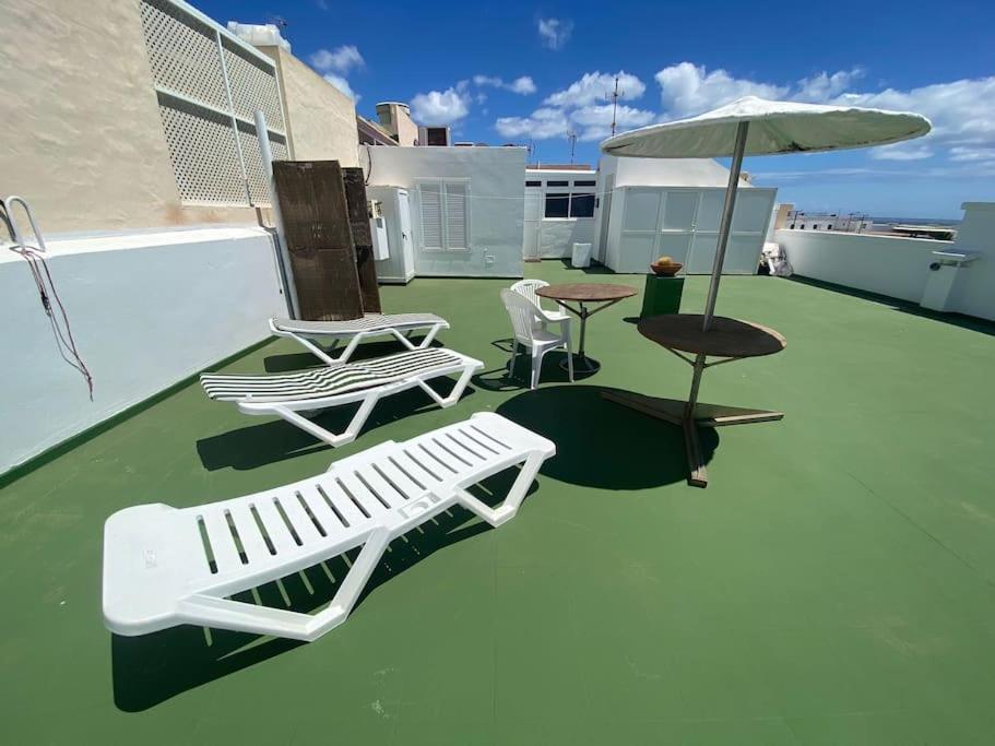 Suite Sunset In Lanzarote Арресифе Экстерьер фото