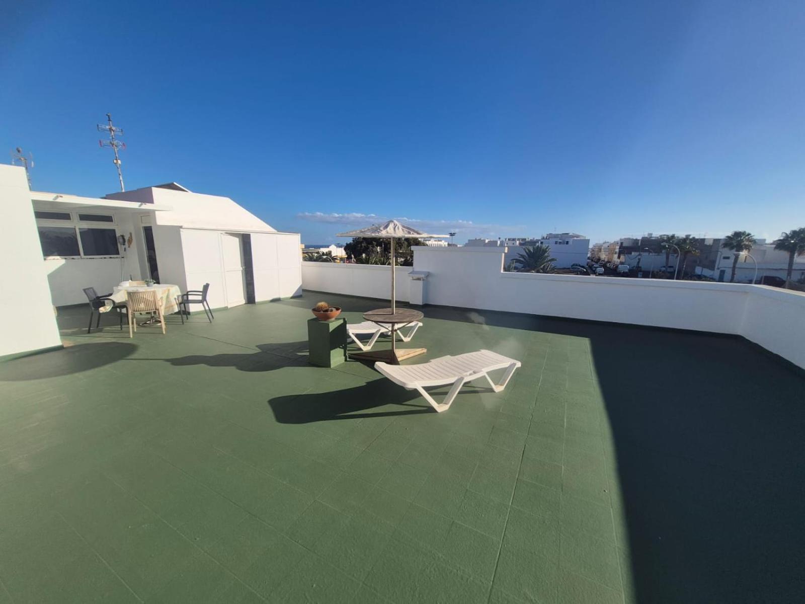Suite Sunset In Lanzarote Арресифе Экстерьер фото